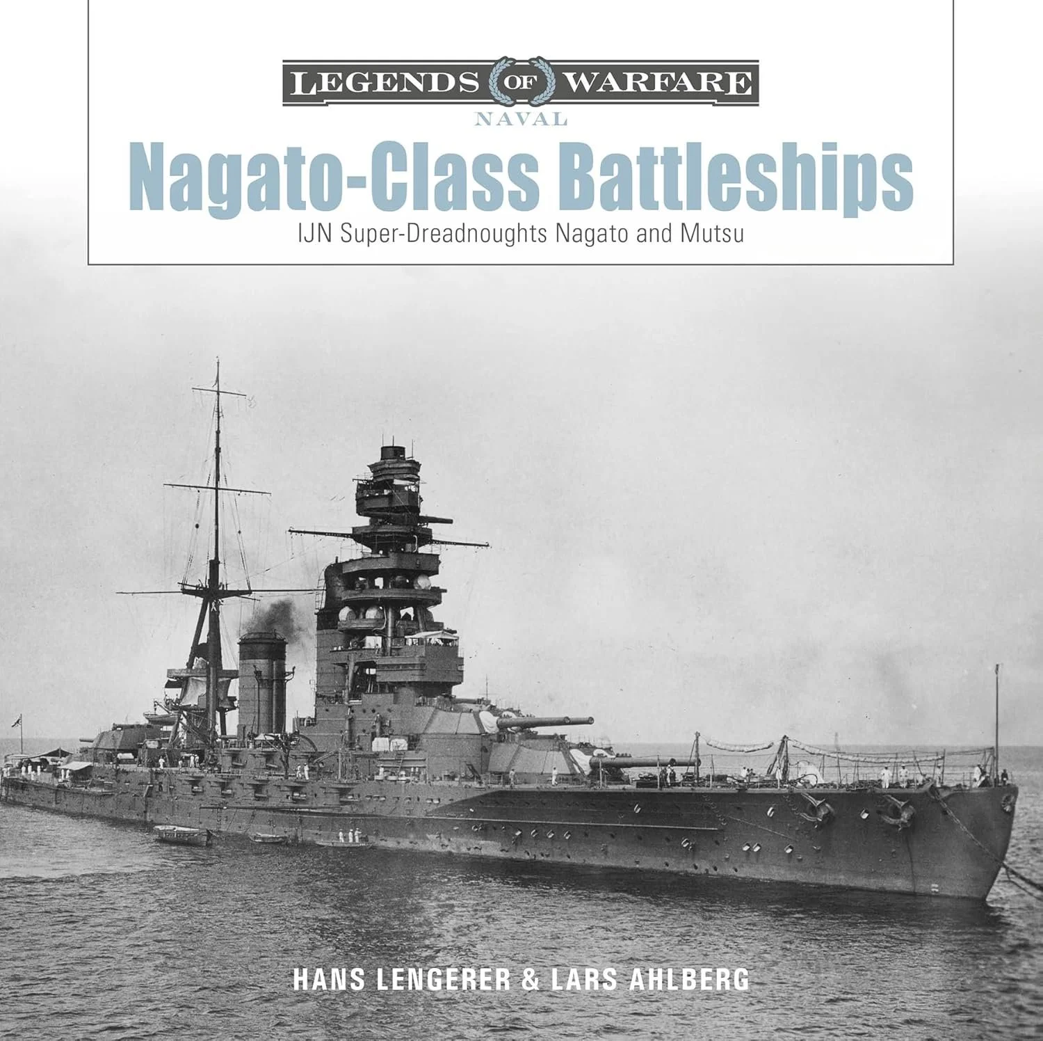 Kaga and Akagi : Aircraft Carriers in the Imperial Japanese Navy